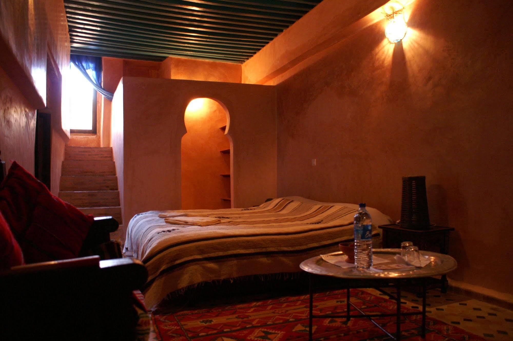 Riad Felloussia Meknes Bagian luar foto